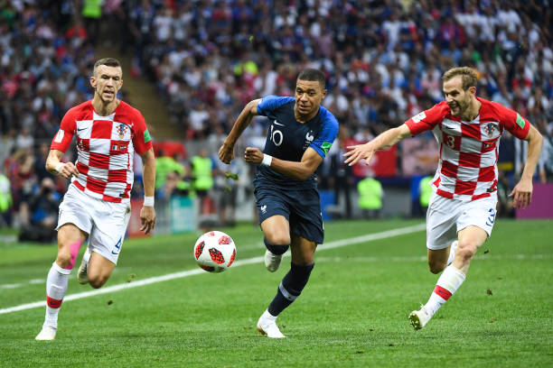 夏窗不仅仅 夏窗不仅仅