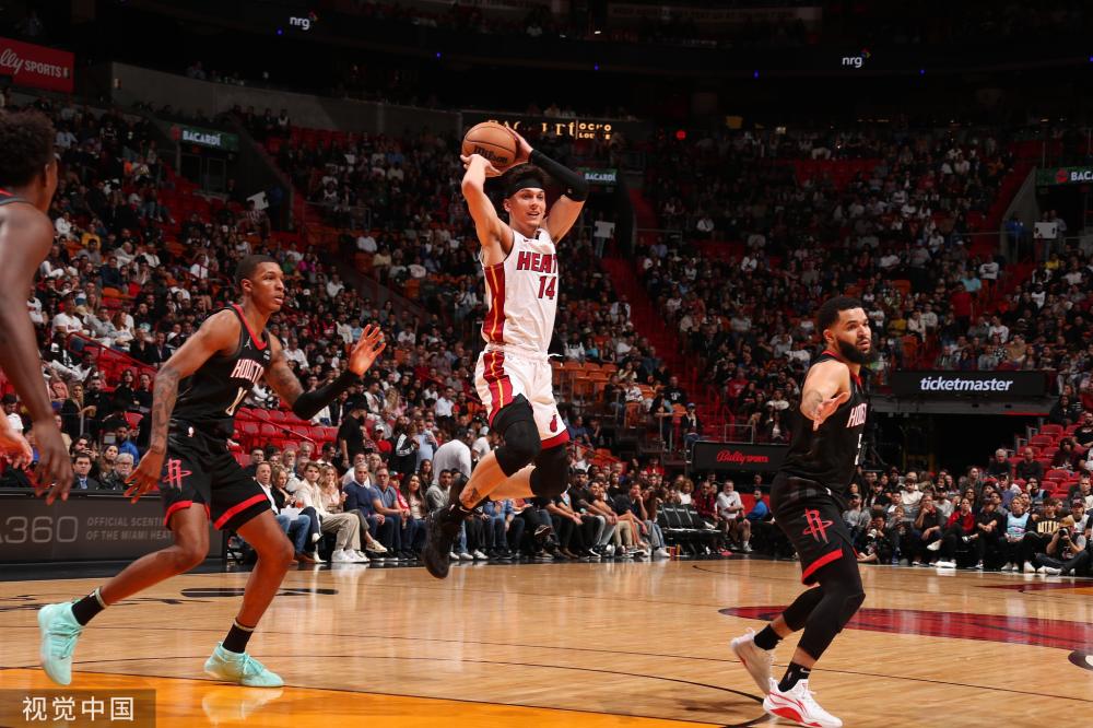 低调的重量 低调的重量