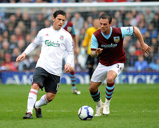 足球发展的 足球发展的